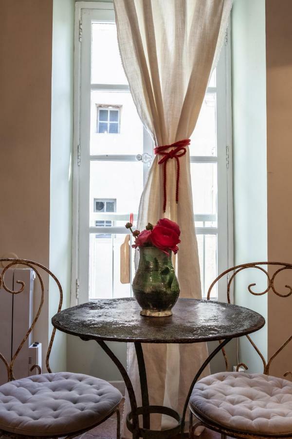 Gris Piedra Home Lourmarin Exterior foto
