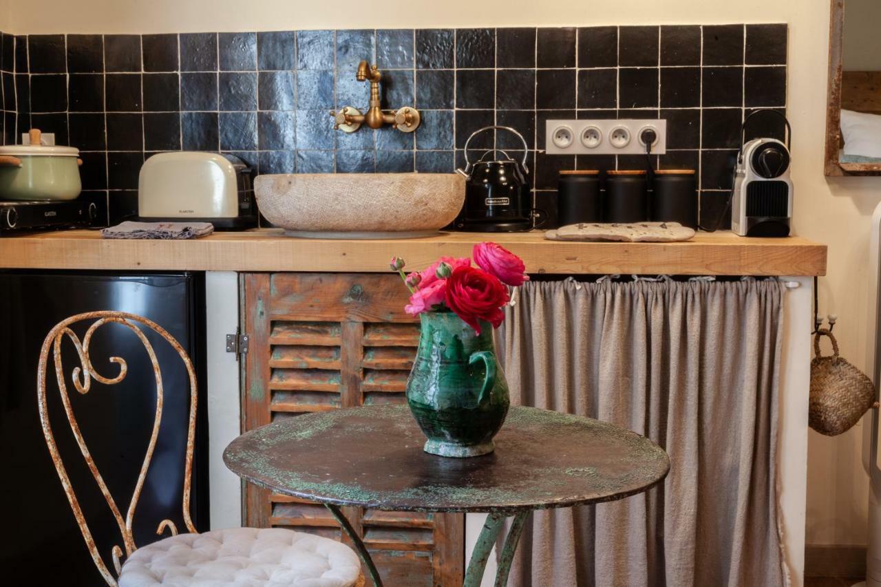 Gris Piedra Home Lourmarin Exterior foto